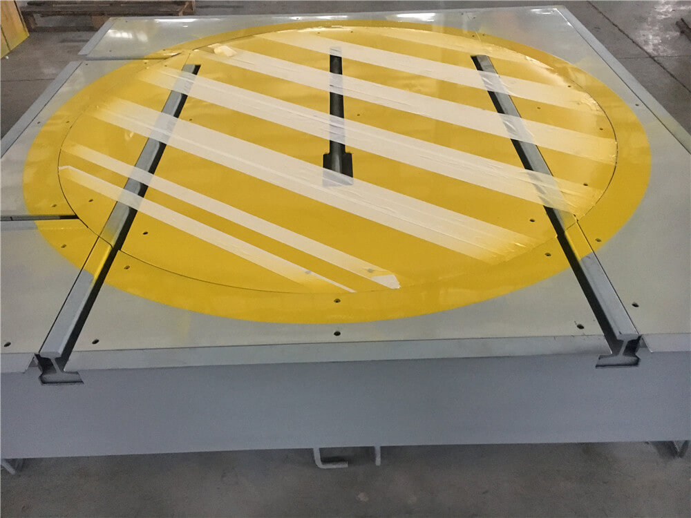 地轨小车转向装置